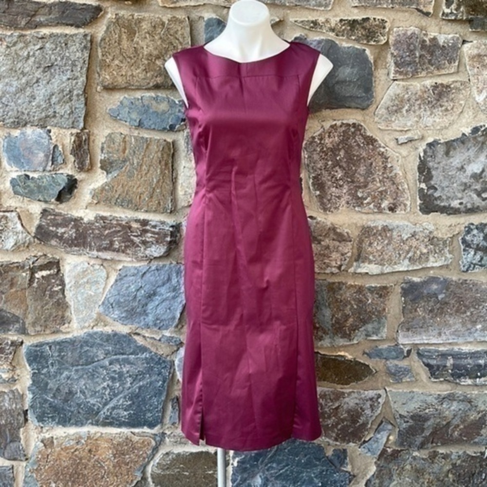 Louis Féraud Contraire Sleeveless Satin Midi Dress in Burgundy Size 8